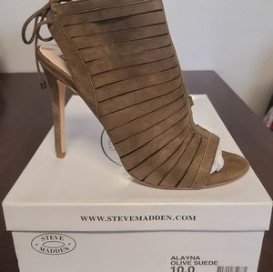 Steve Madden Alayna Olive Suede Heel Size 10
